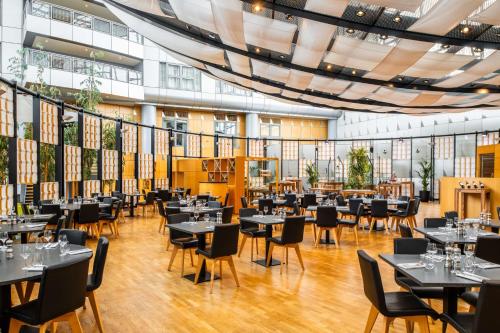 the atrium hotel and conference centre paris cdg