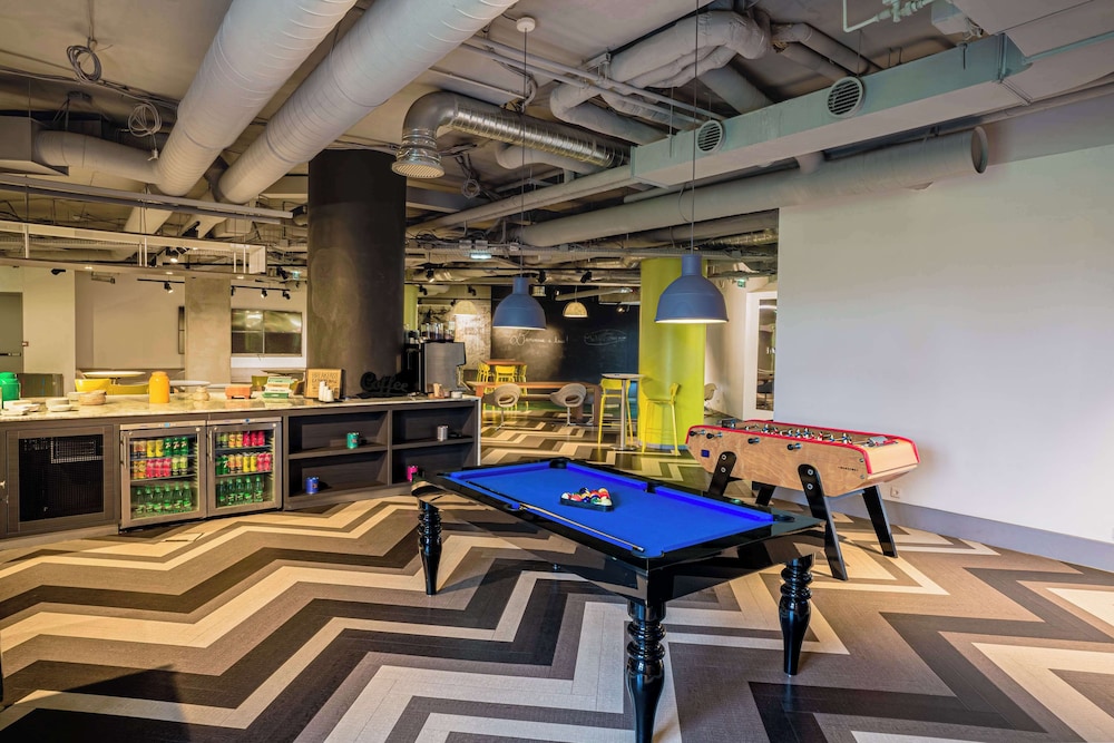 the atrium hotel and conference centre paris cdg