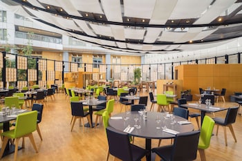 the atrium hotel and conference centre paris cdg