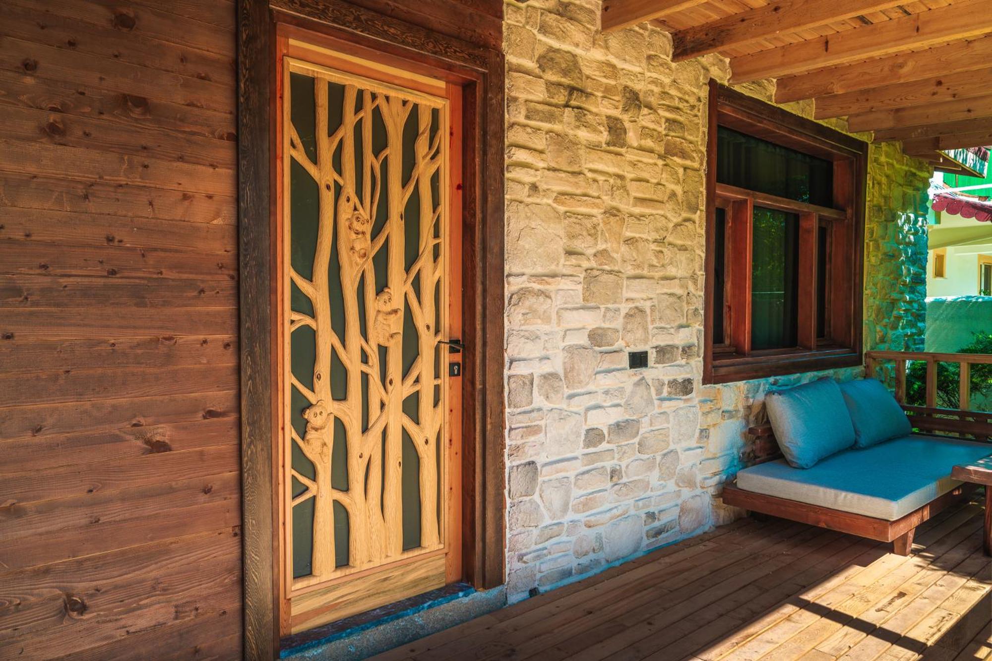 naturelife bungalows and spa