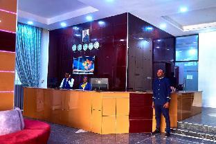 deja vu hotel and suites