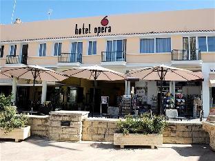 hotel opera