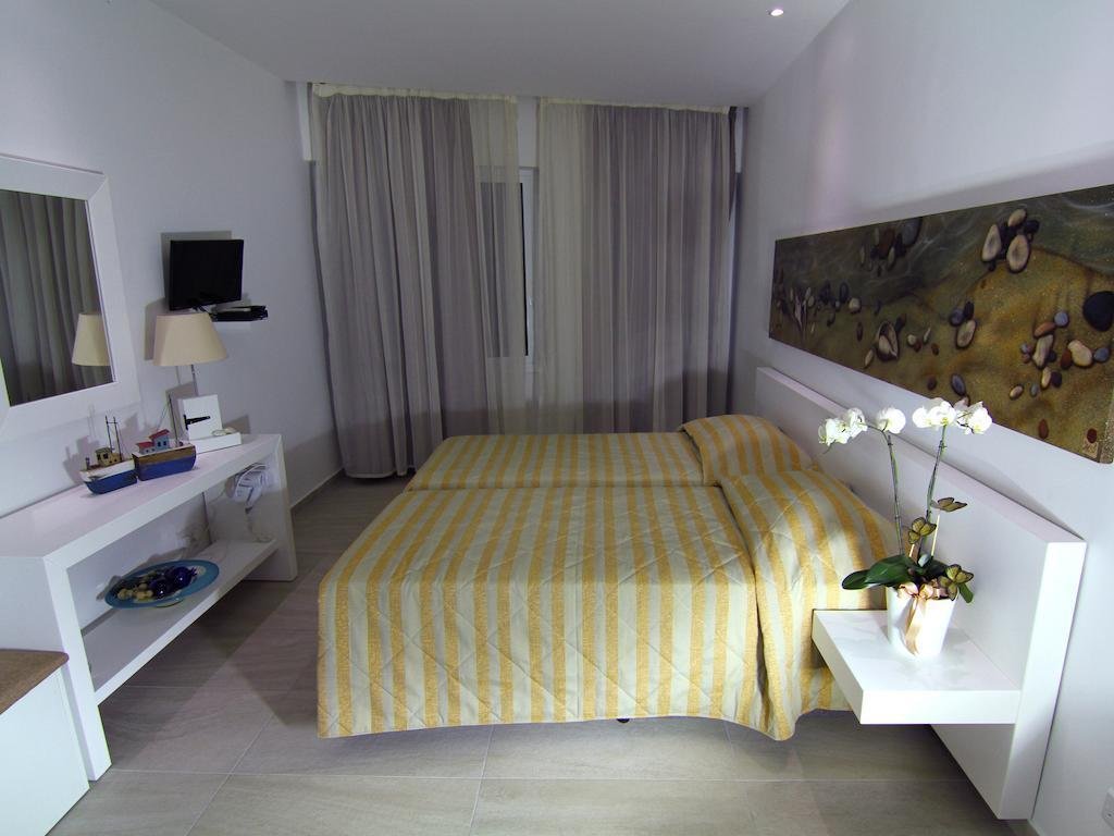 hotel opera