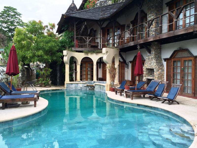 Tropicana Castle Dive Resort Powered By Cocotel,,3 star