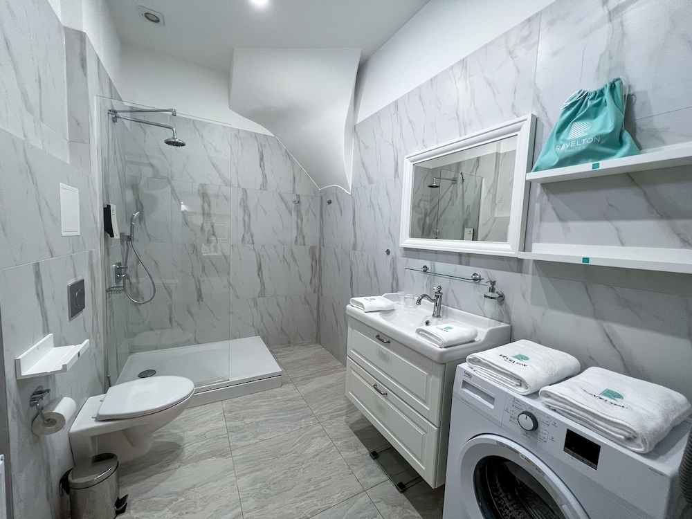 revelton suites riga