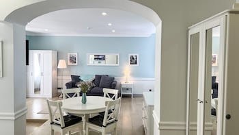 revelton suites riga