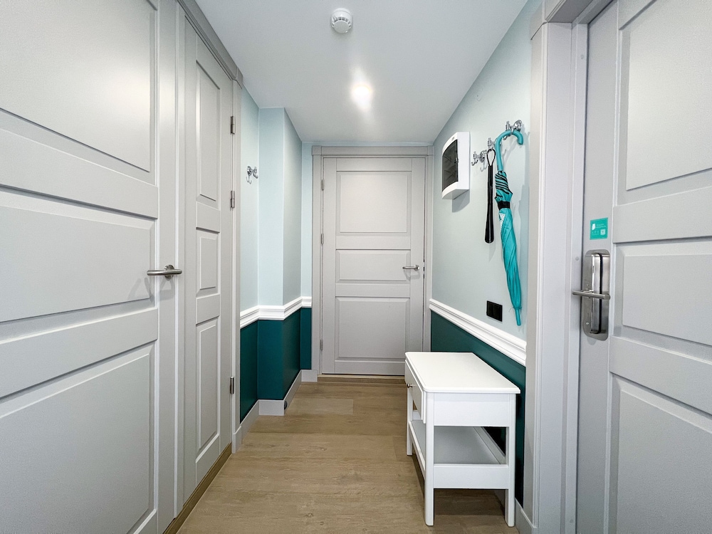 revelton suites riga