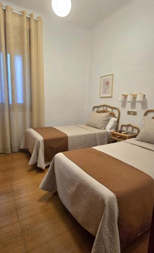 Hostal Prada,Área Metropolitana Y Corredor Del Henares>>Madrid,2 star