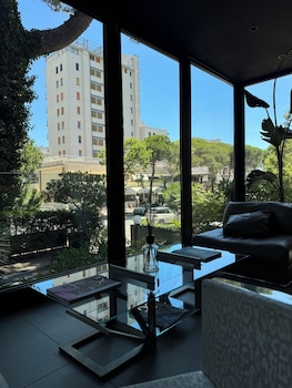 m house hotel