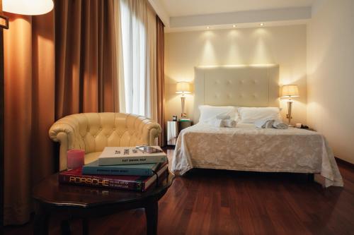 m house hotel