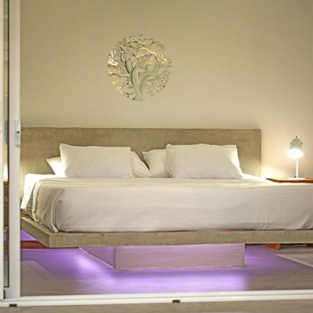 adeluna luxury ocean view villas