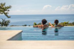 adeluna luxury ocean view villas