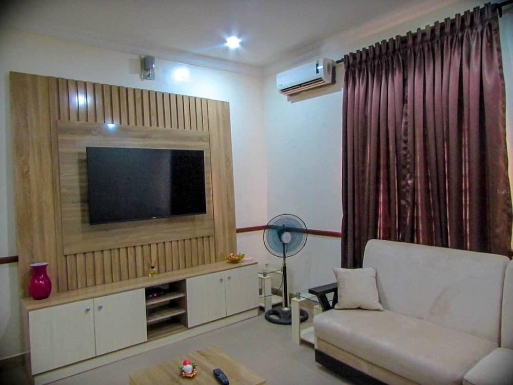 upgates enterprise homes and suites