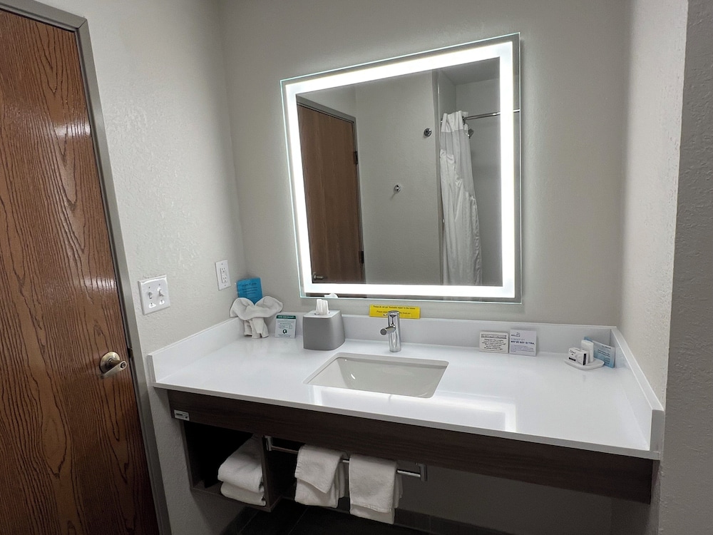 holiday inn express hotel and suites dubois by ihg