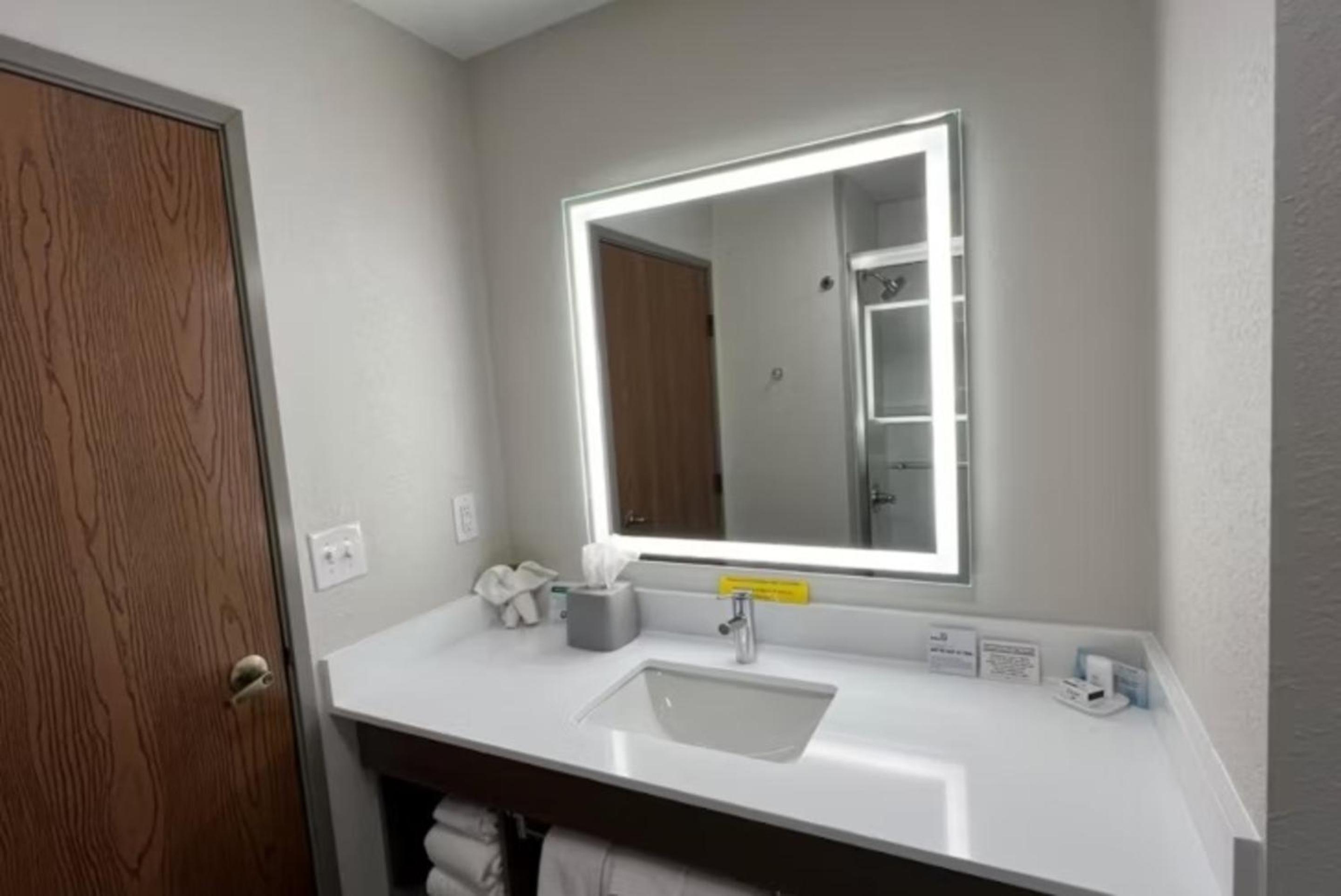 holiday inn express hotel and suites dubois by ihg