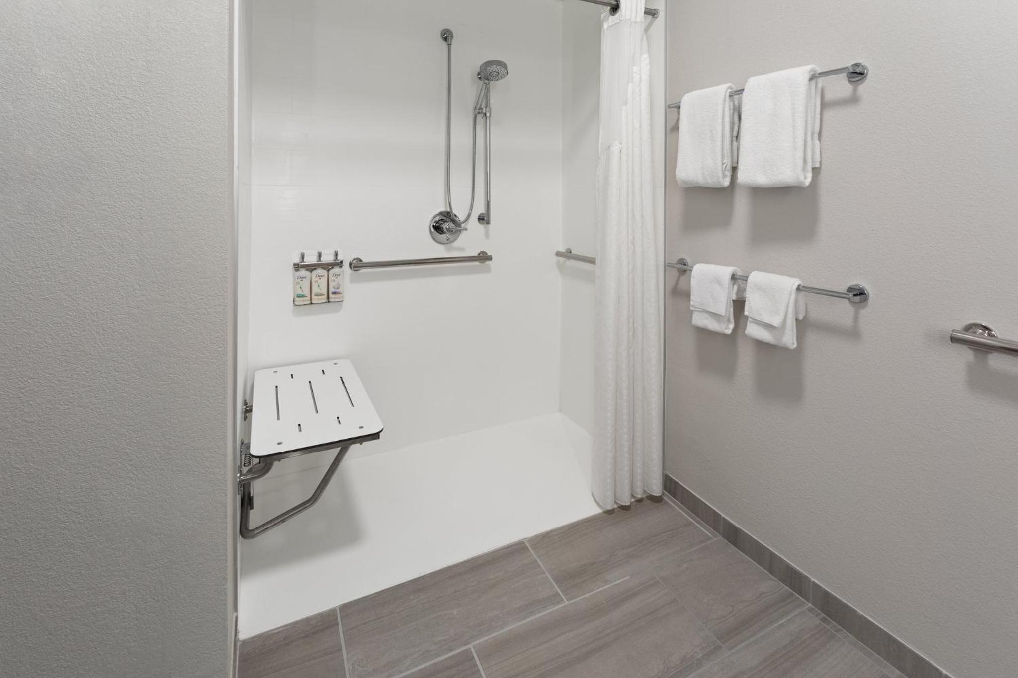 holiday inn express hotel and suites dubois by ihg