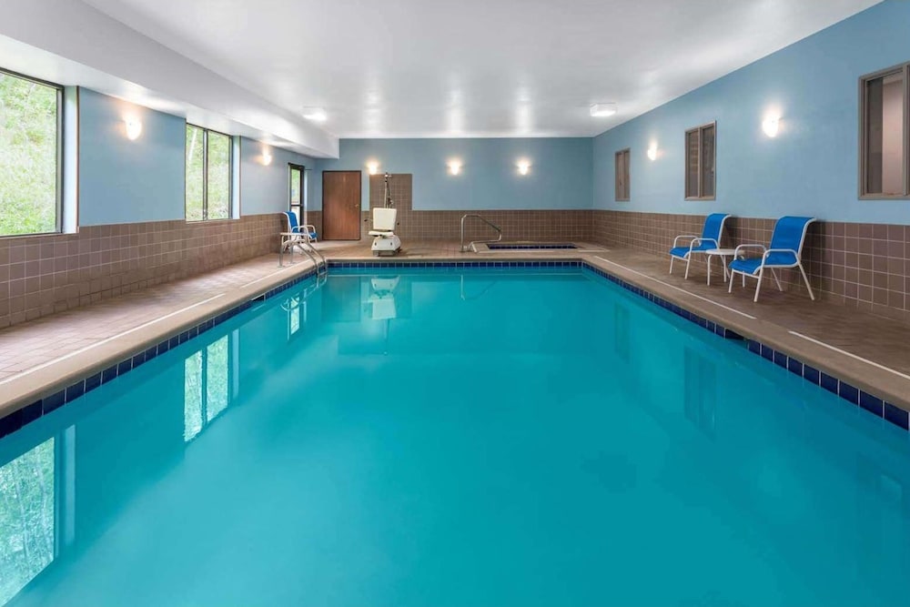holiday inn express hotel and suites dubois by ihg