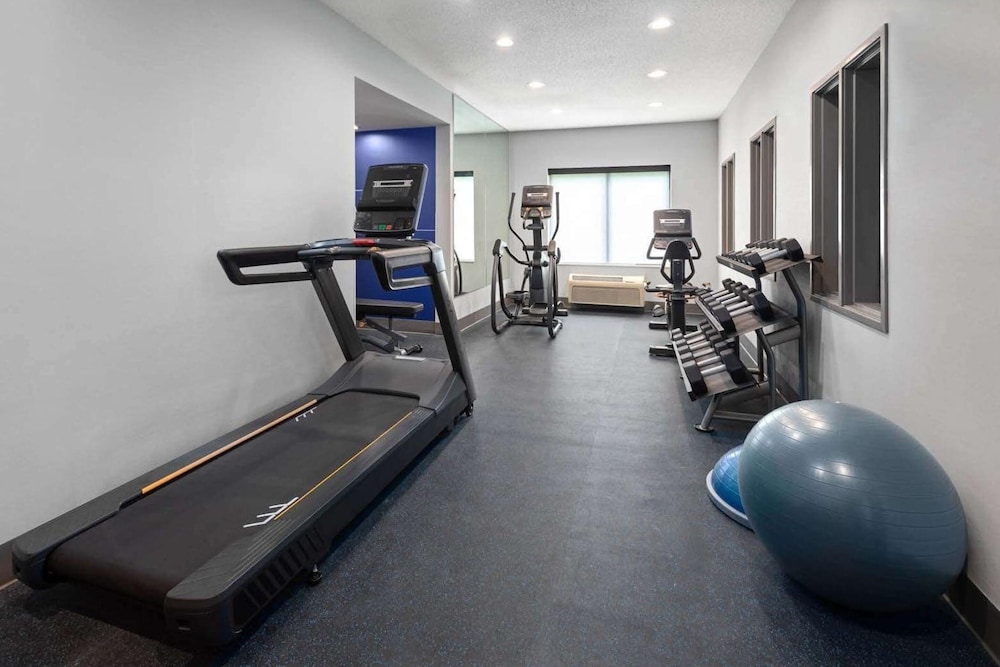 holiday inn express hotel and suites dubois by ihg