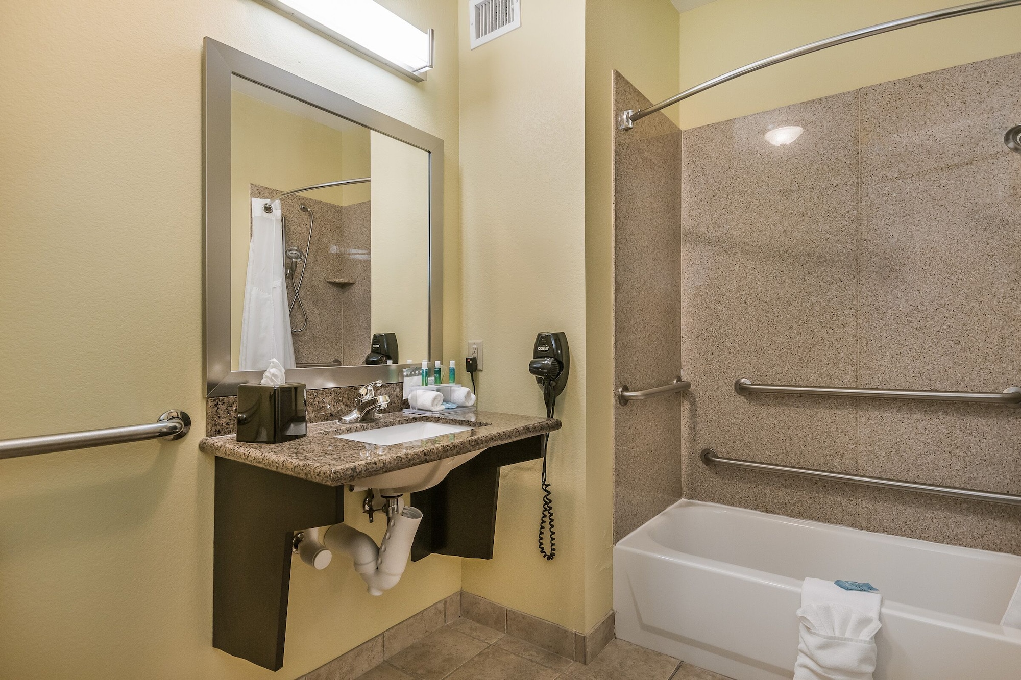 holiday inn express hotel and suites dumas by ihg