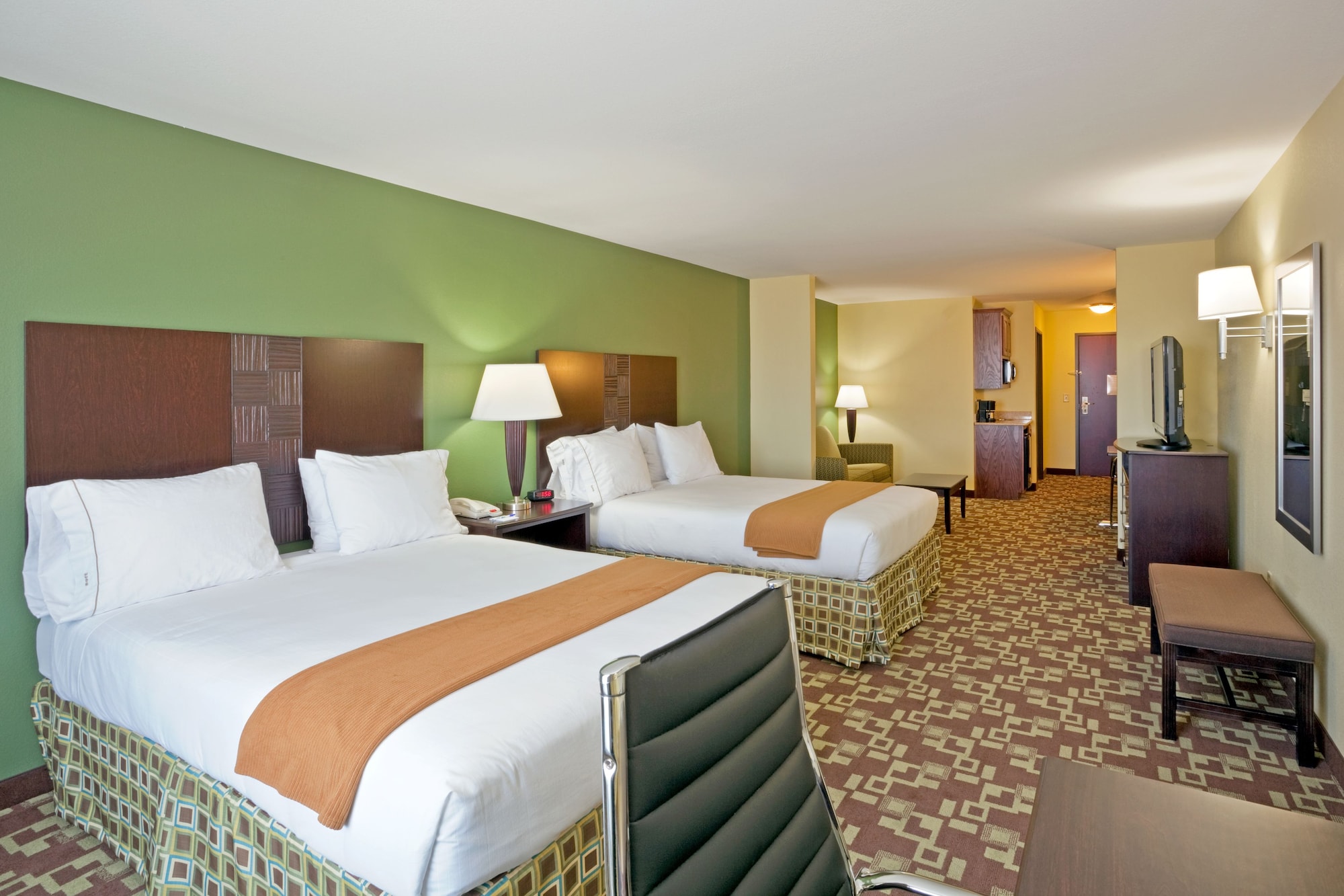 holiday inn express hotel and suites dumas by ihg