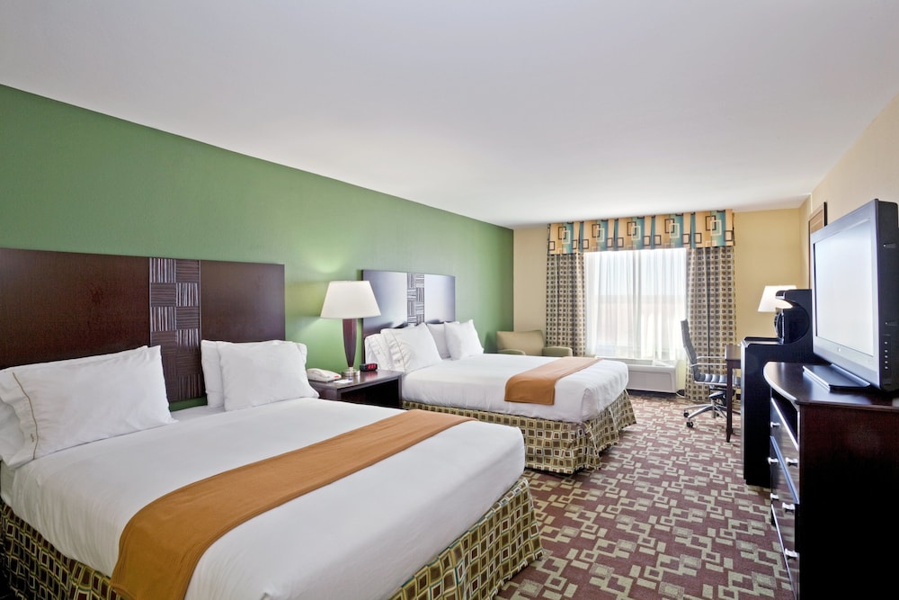 holiday inn express hotel and suites dumas by ihg