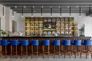 the art hotel
