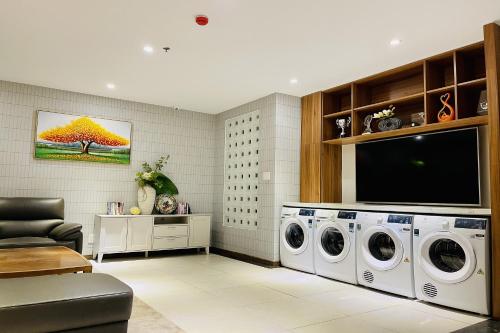 lanura apartments and hotel by zuzu