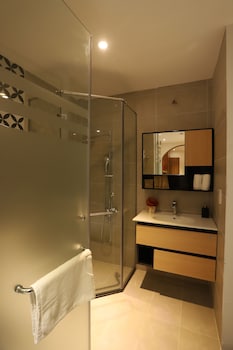 lanura apartments and hotel by zuzu