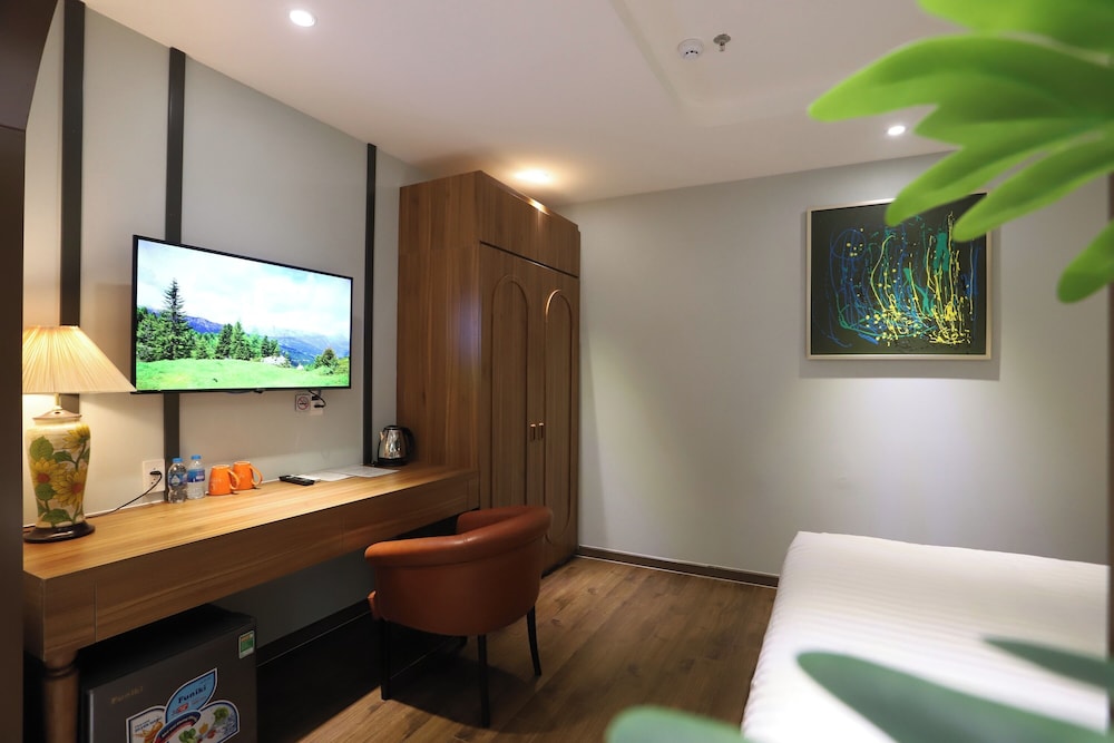 lanura apartments and hotel by zuzu