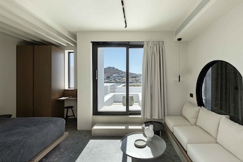 cubic mykonos seafront design suites