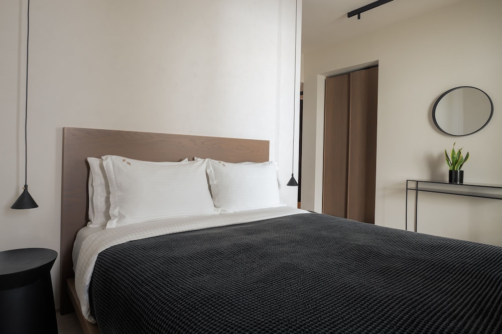 cubic mykonos seafront design suites