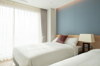 c one island hotel and resort jaeundo