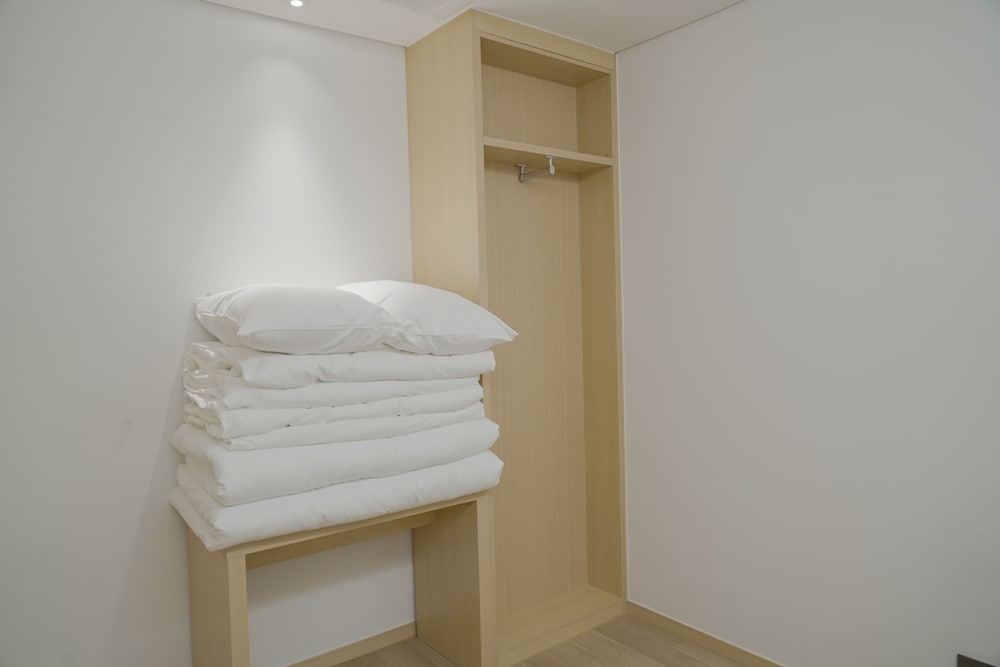 c one island hotel and resort jaeundo