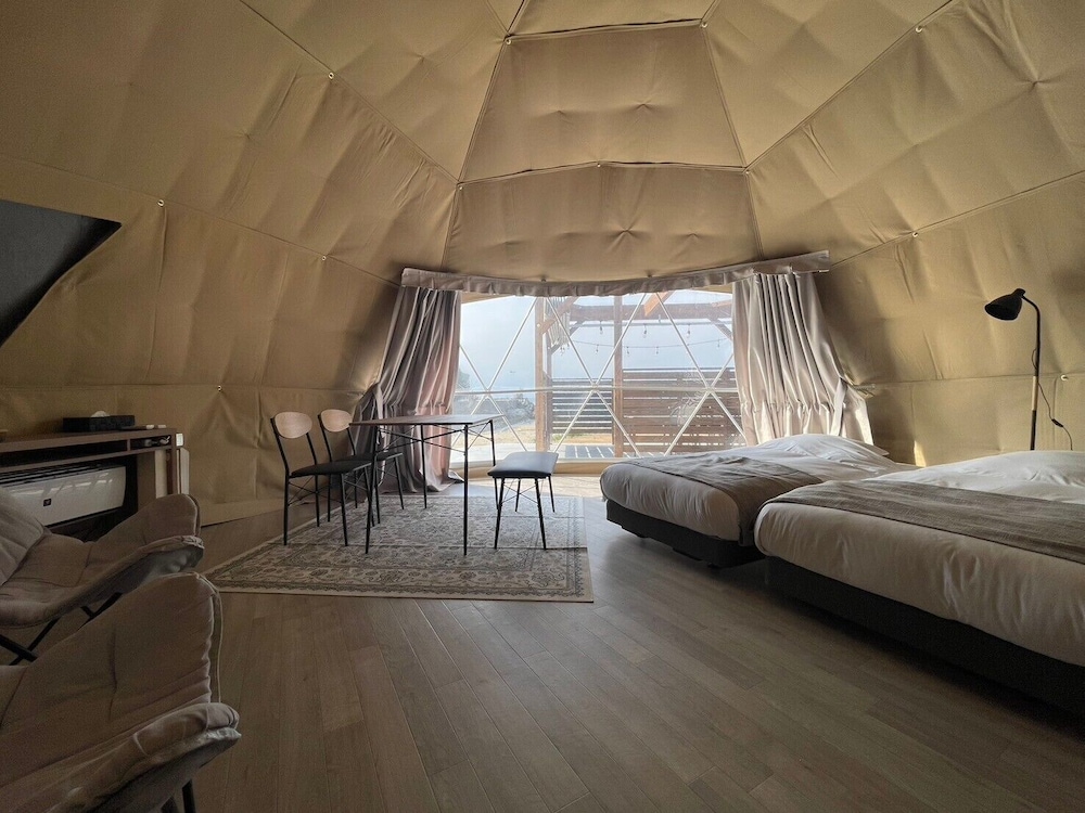 eight point resort awajishima glamping