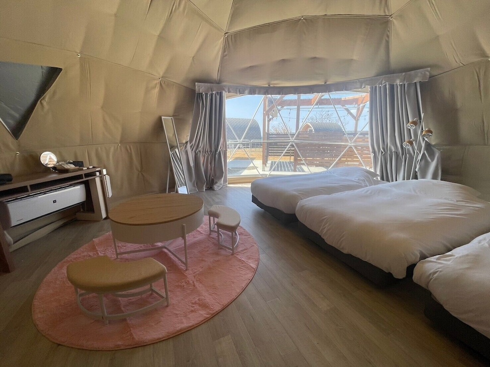 eight point resort awajishima glamping