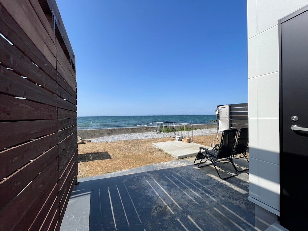 eight point resort awajishima glamping