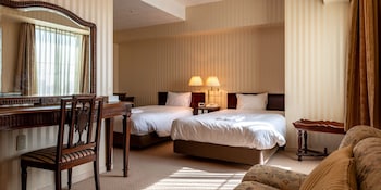 shonan kamakura crystal hotel