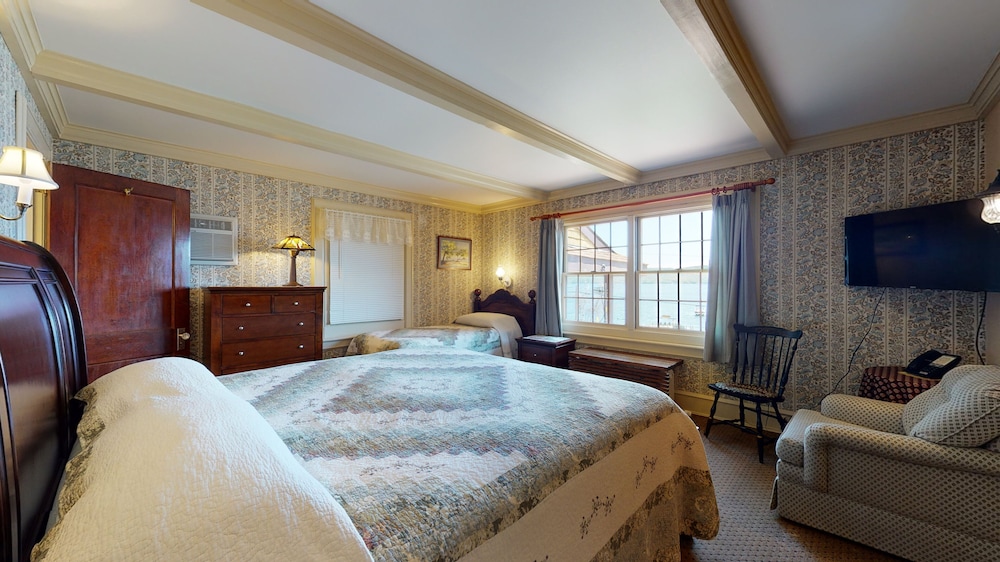 trout house village resort