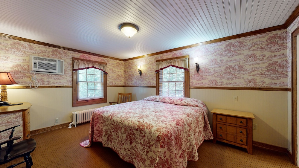 trout house village resort