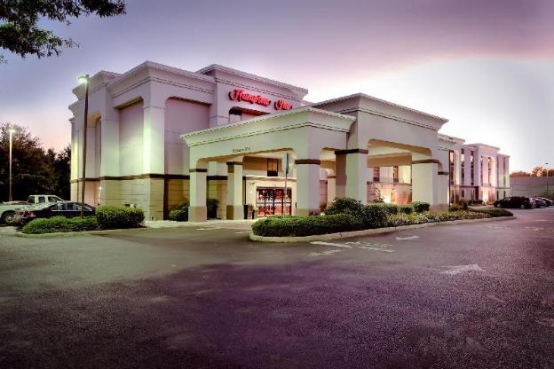 hampton inn east windsor