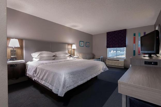 hampton inn east windsor