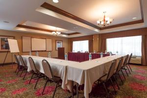 hampton inn east windsor