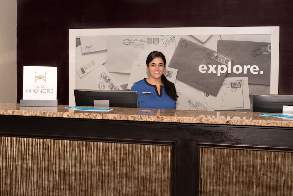 hampton inn east windsor