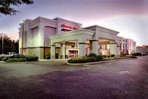 hampton inn east windsor