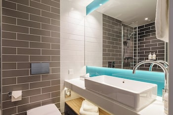 Holiday Inn Express Dresden Zentrum, An Ihg Hotel,Germany>>Dresden,3 star
