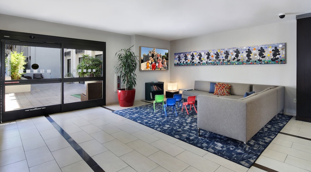 holiday inn hotel and suites anaheim by ihg