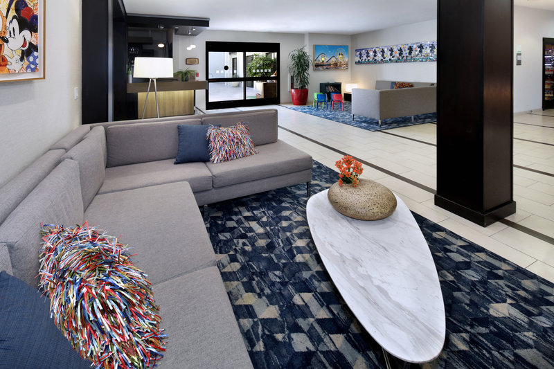 holiday inn hotel and suites anaheim by ihg