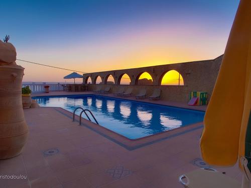 finiki view hotel apartments