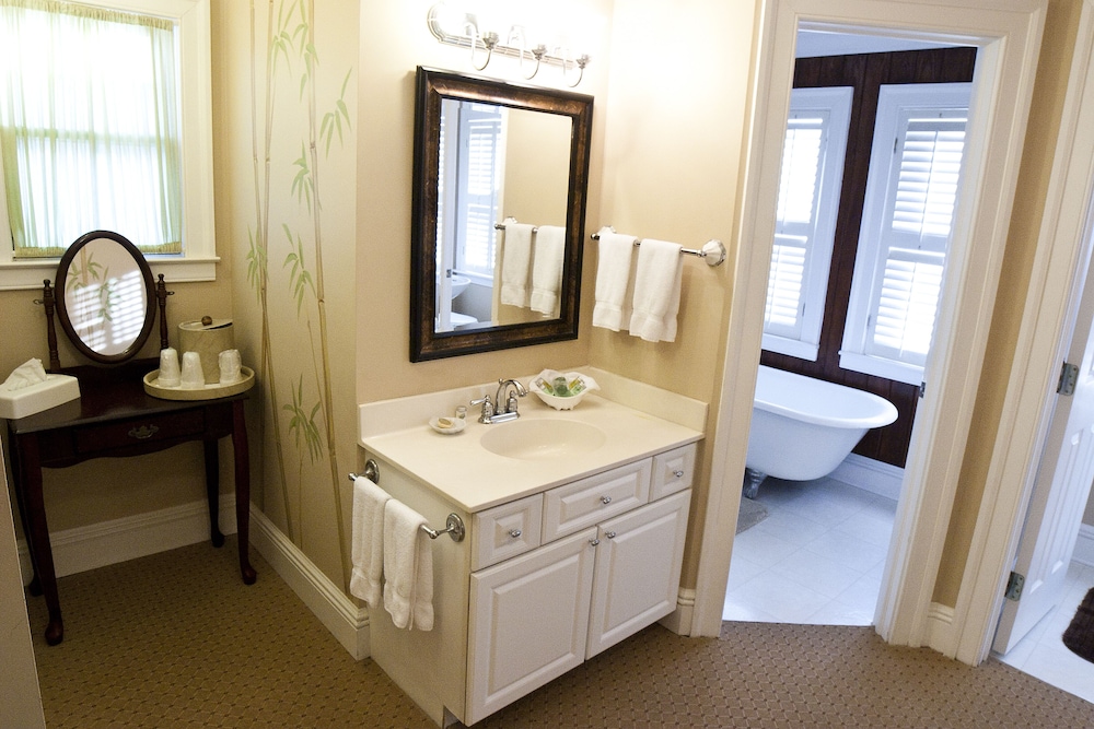 desoto beach bed and breakfast