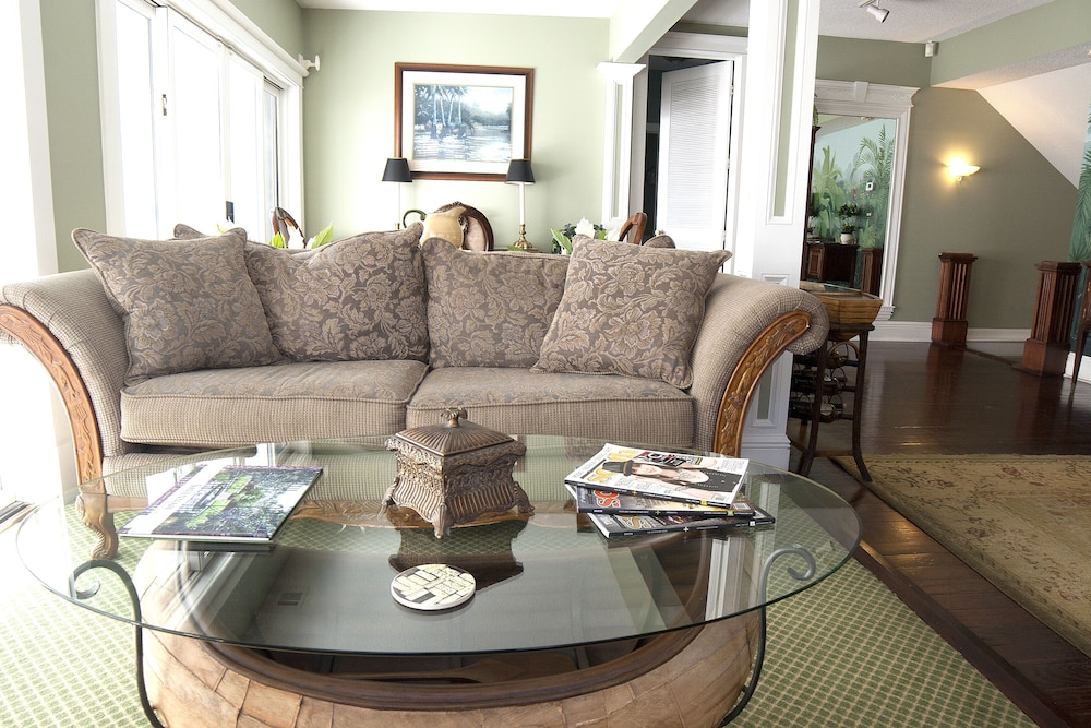 desoto beach bed and breakfast